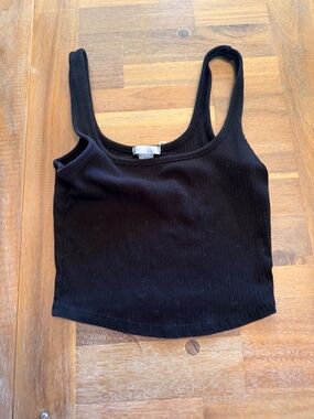 Bozzolo Black Ribbed Tank Top